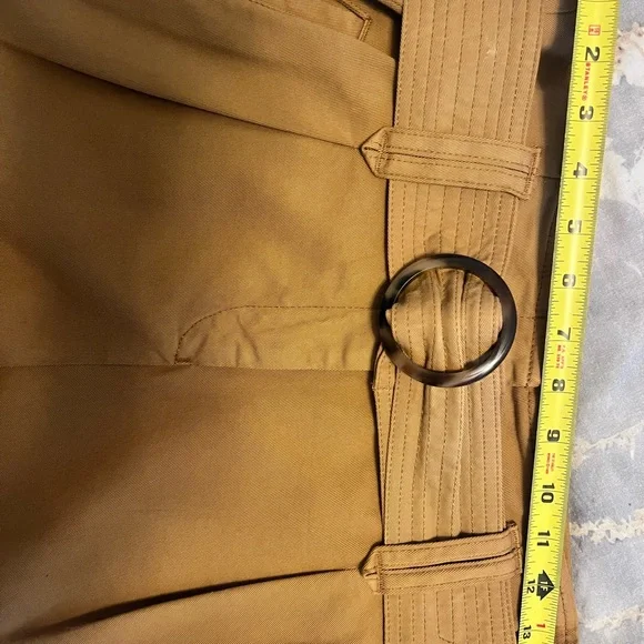 Sezane High Waist Tan Shorts with Belt - Picture 5 of 6